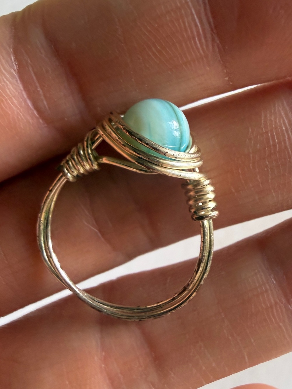 Vintage gold Wire-Wrapped Blue-Green Bead Ring Sz 7.5